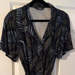 Disturbia Black Fern-Print Button Up